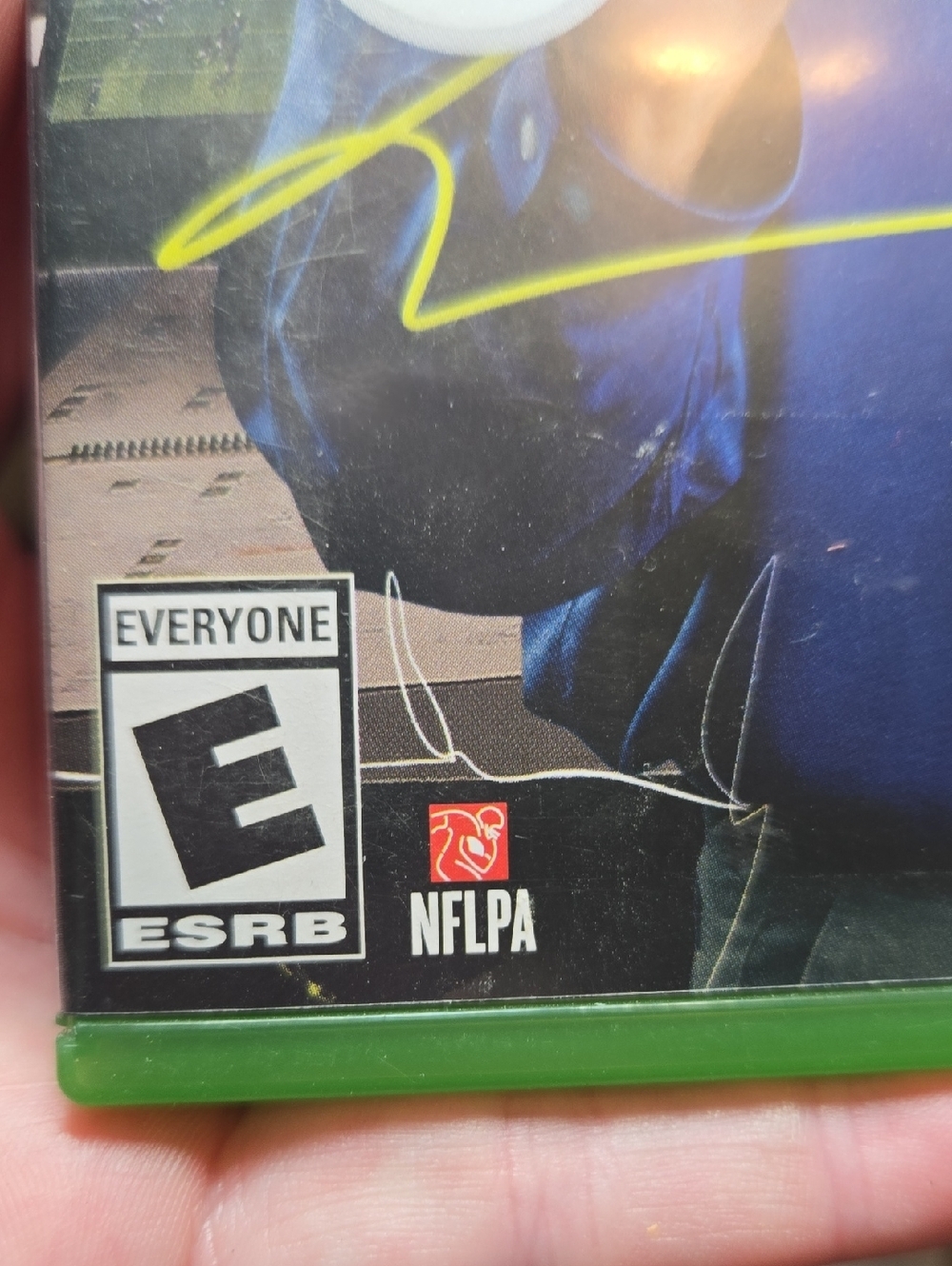 Madden NFL 23 For Xbox ONE Used - Picture 2 of 5